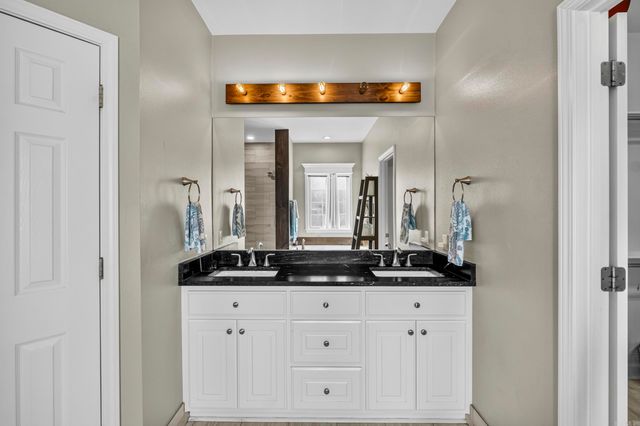 5529 Village Trace, Benton, AR 72019