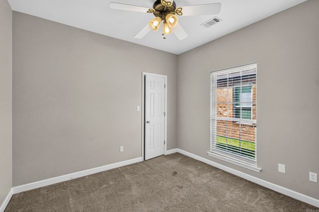 5529 Village Trace, Benton, AR 72019