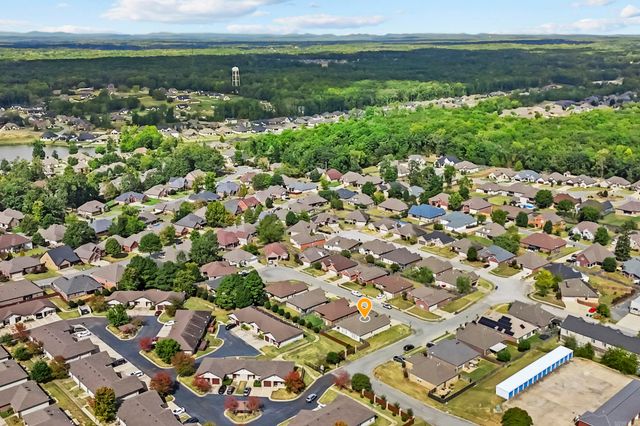 5529 Village Trace, Benton, AR 72019