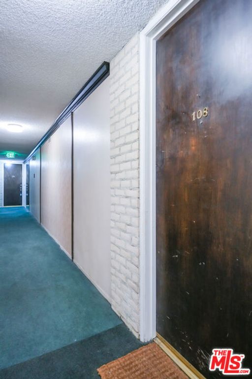 Image 21 of property listing at 532 N Rossmore Avenue 108, Los Angeles, CA 90004