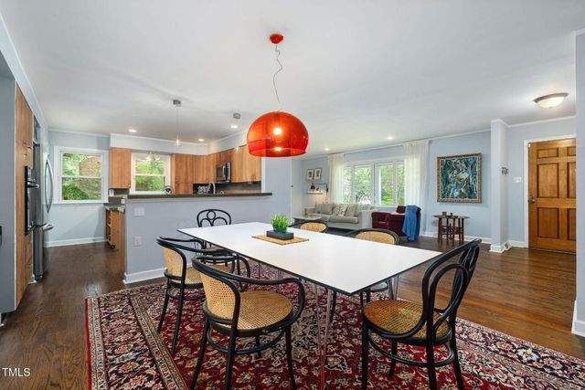 700 Tinkerbell Road, Chapel Hill, NC 27517