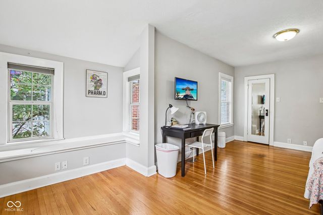 4833 Hinesley Avenue, Indianapolis, IN 46208