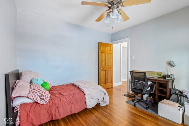 4833 Hinesley Avenue, Indianapolis, IN 46208