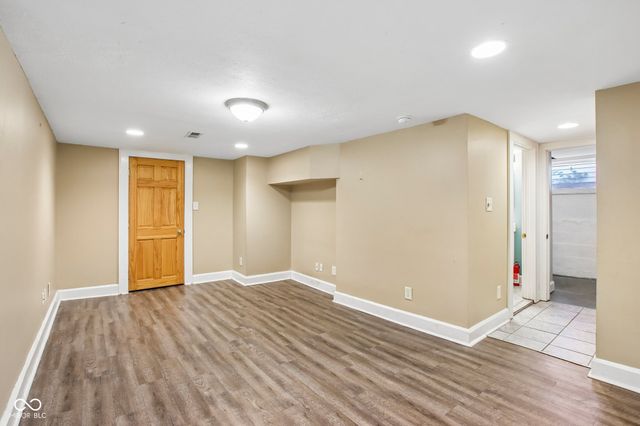 4833 Hinesley Avenue, Indianapolis, IN 46208