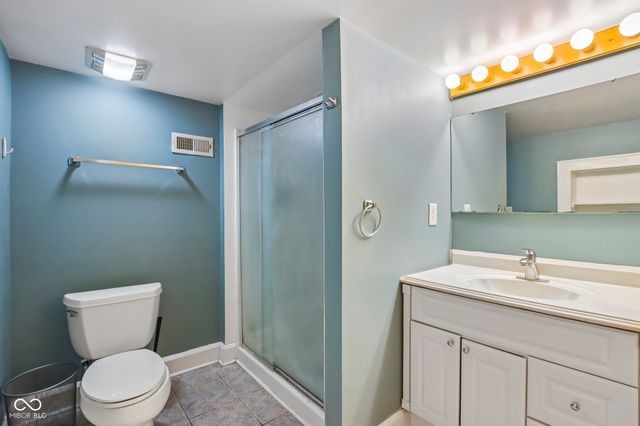 4833 Hinesley Avenue, Indianapolis, IN 46208