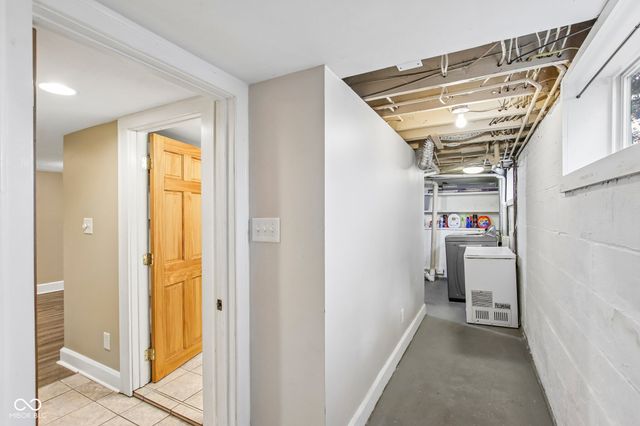 4833 Hinesley Avenue, Indianapolis, IN 46208