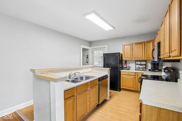 4833 Hinesley Avenue, Indianapolis, IN 46208