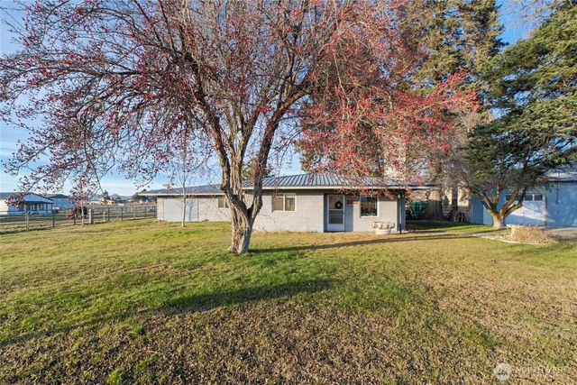 2775 4th Street SE, East Wenatchee, WA 98802