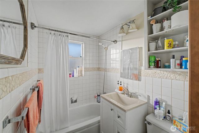 2775 4th Street SE, East Wenatchee, WA 98802