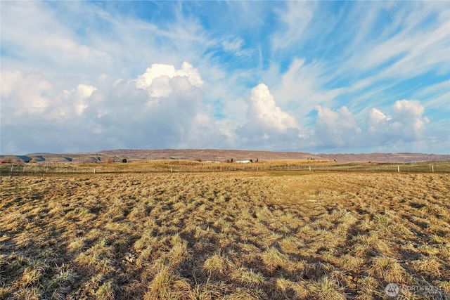 2775 4th Street SE, East Wenatchee, WA 98802