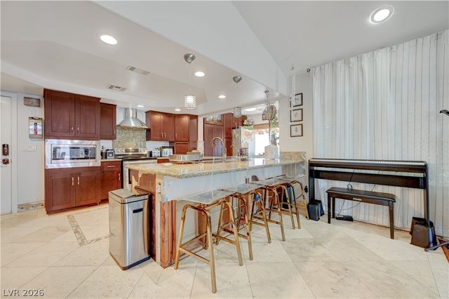 631 Robin Lane, Henderson, NV 89015