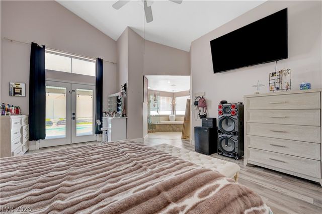 631 Robin Lane, Henderson, NV 89015