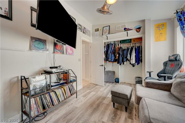 631 Robin Lane, Henderson, NV 89015