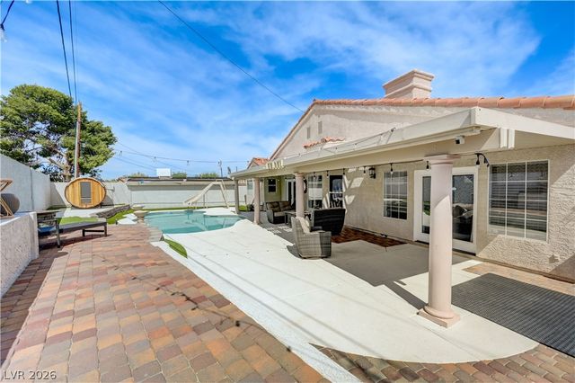 631 Robin Lane, Henderson, NV 89015