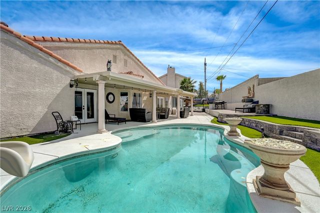 631 Robin Lane, Henderson, NV 89015