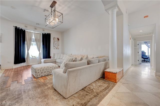 631 Robin Lane, Henderson, NV 89015