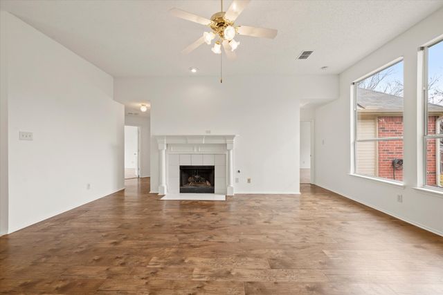 1517 Willowross Drive, Lewisville, TX 75077