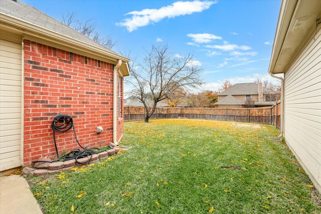 1517 Willowross Drive, Lewisville, TX 75077