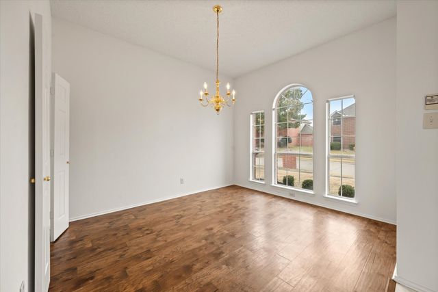 1517 Willowross Drive, Lewisville, TX 75077