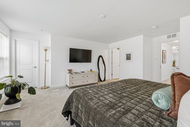 2731 PINEBROOK RD, Landover, MD 20785