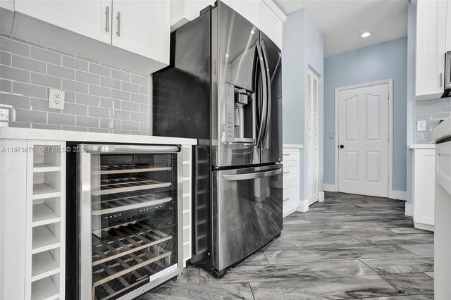 847 NW 127th Ave, Coral Springs, FL 33071