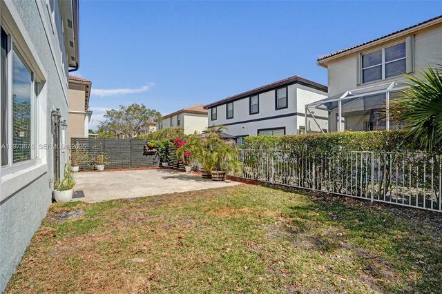 847 NW 127th Ave, Coral Springs, FL 33071