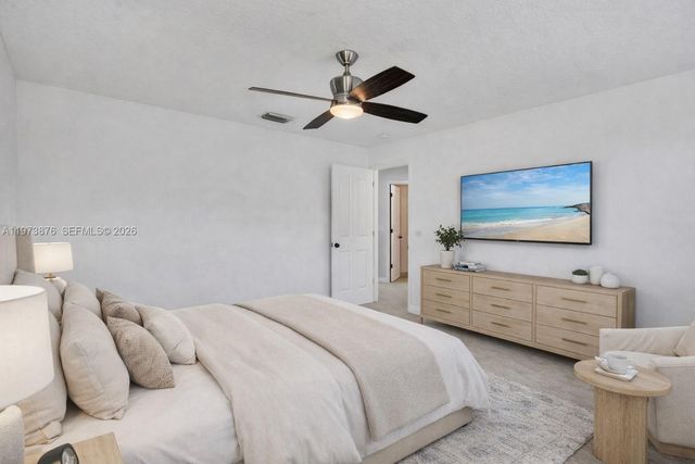 847 NW 127th Ave, Coral Springs, FL 33071