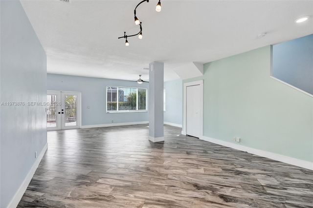 847 NW 127th Ave, Coral Springs, FL 33071