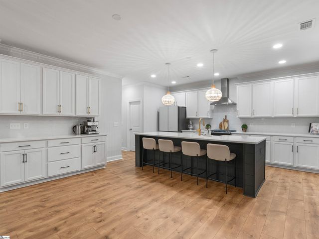 1041 Cortland Valley, Duncan, SC 29334
