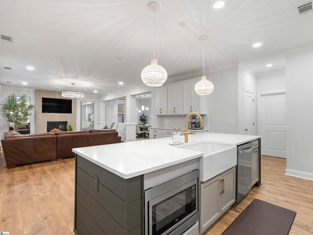 1041 Cortland Valley, Duncan, SC 29334