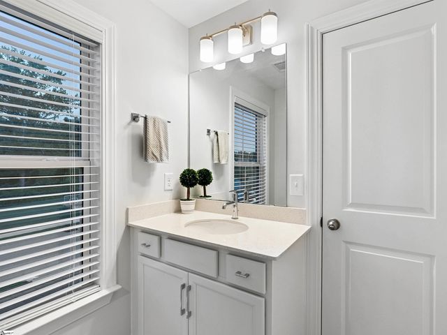 1041 Cortland Valley, Duncan, SC 29334