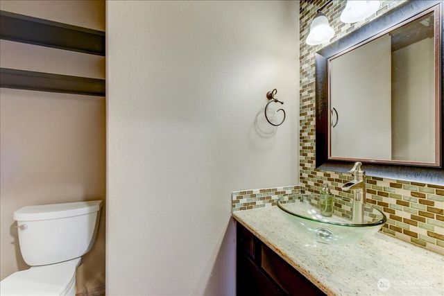 1523 151st Street SW, Lynnwood, WA 98087