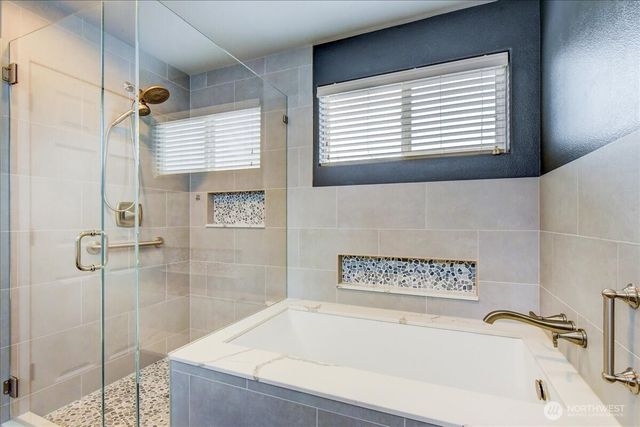 1523 151st Street SW, Lynnwood, WA 98087