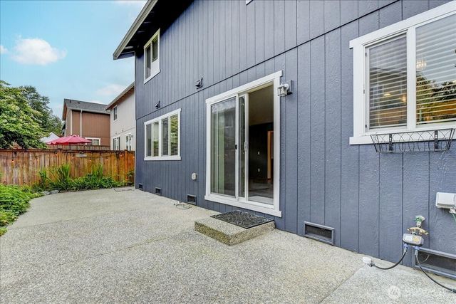 1523 151st Street SW, Lynnwood, WA 98087