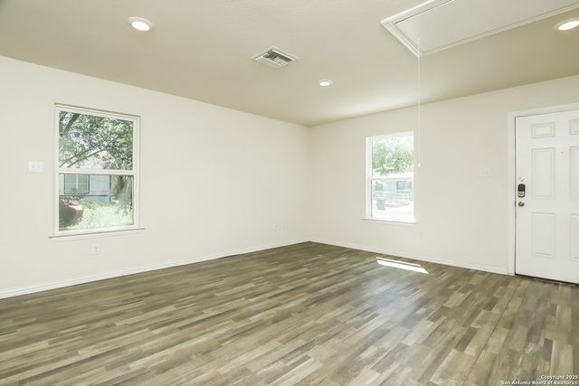 239 Ferris, San Antonio, TX 78220