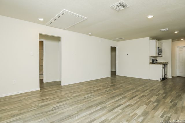 239 Ferris, San Antonio, TX 78220