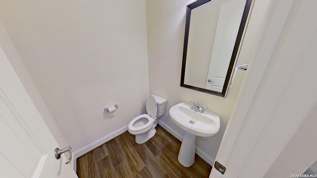 1614 Kosmas Dr, San Antonio, TX 78245