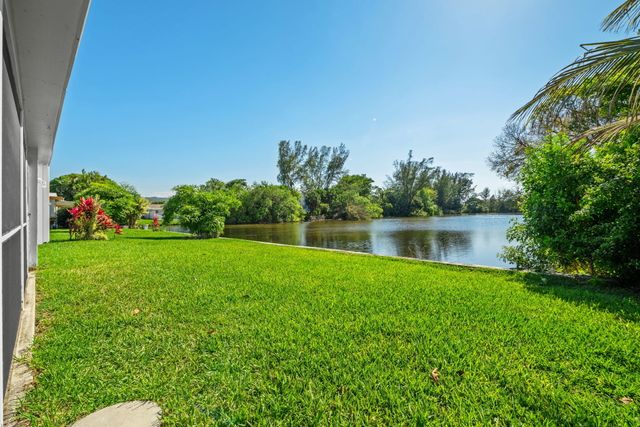 5205 NW 28th Avenue, Tamarac, FL 33309