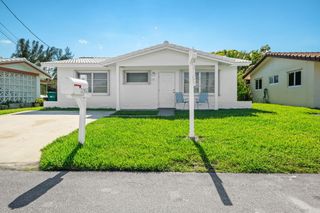 5205 NW 28th Avenue, Tamarac, FL 33309