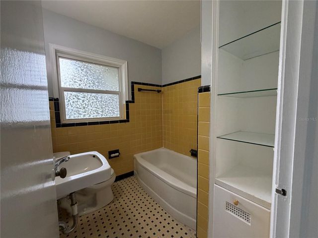 710 WINTHROP PLACE, Orlando, FL 32803