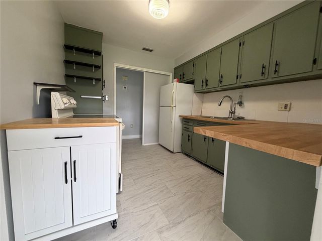 710 WINTHROP PLACE, Orlando, FL 32803