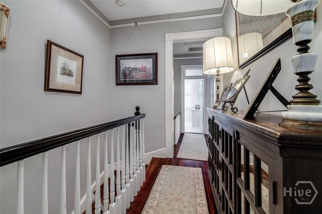 214 W Waldburg Street, Savannah, GA 31401