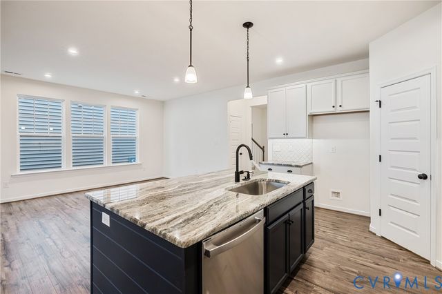 937 Charlemagne Rd, Midlothian, VA 23114