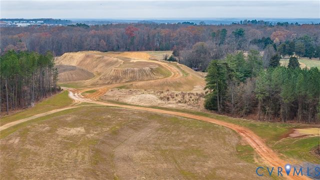 937 Charlemagne Rd, Midlothian, VA 23114