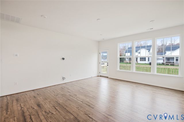 937 Charlemagne Rd, Midlothian, VA 23114