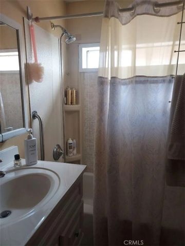 1231 E shamwood Street, West Covina, CA 91790