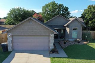 3111 Eastgate Court, Ardmore, OK 73401