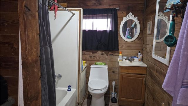 883 NE MAPLE LANE, Lake City, FL 32055