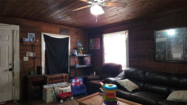 883 NE MAPLE LANE, Lake City, FL 32055