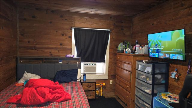 883 NE MAPLE LANE, Lake City, FL 32055